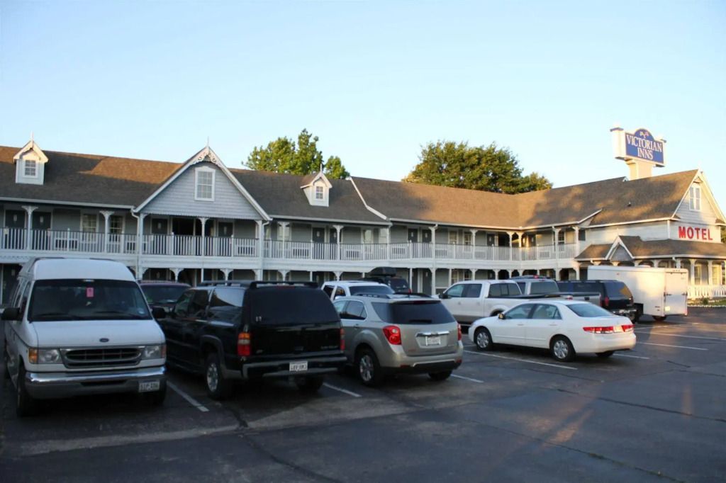 Victorian Inn Athens TX