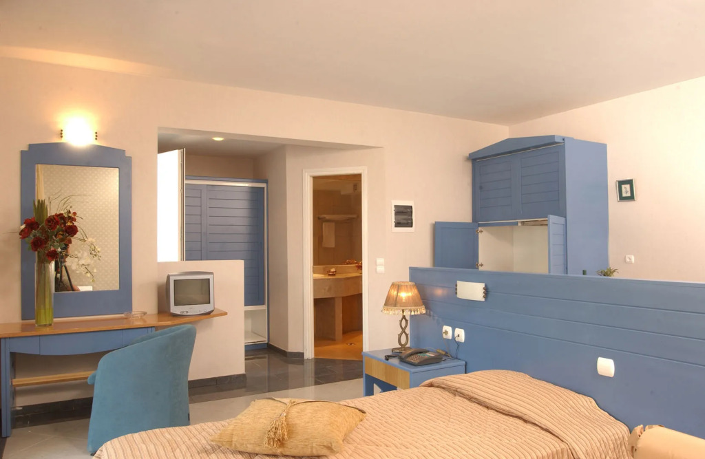 Ithea suites hotel