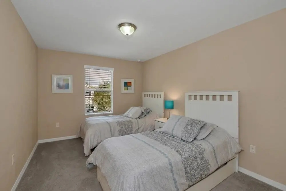 Exceptional 5 Bedroom Property On Crystal Cove 5 Villa by Redawning