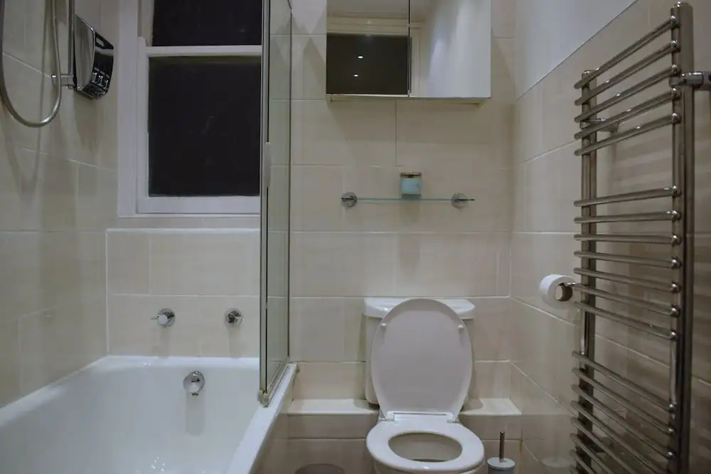 North London Spacious 2 Bedroom Apartment