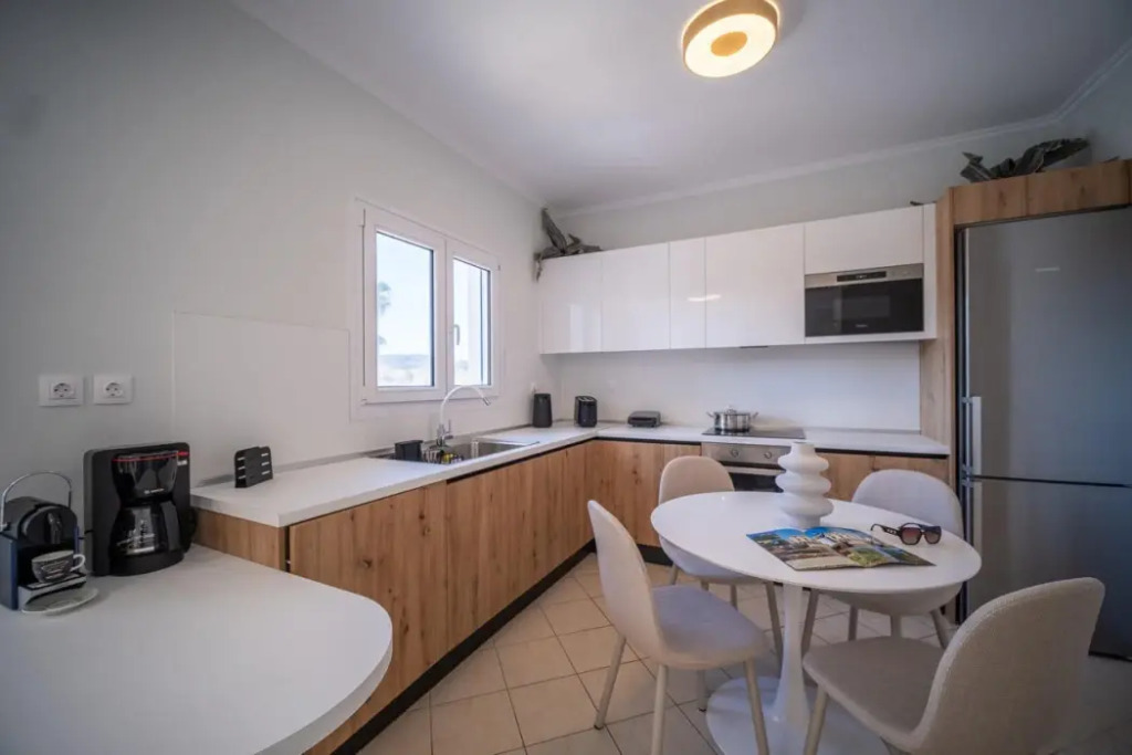 The Seven Islands Apartments