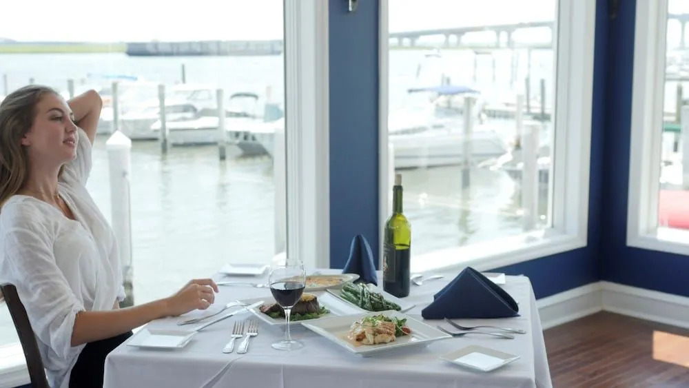 Tavern on the Bay Hotel & Marina