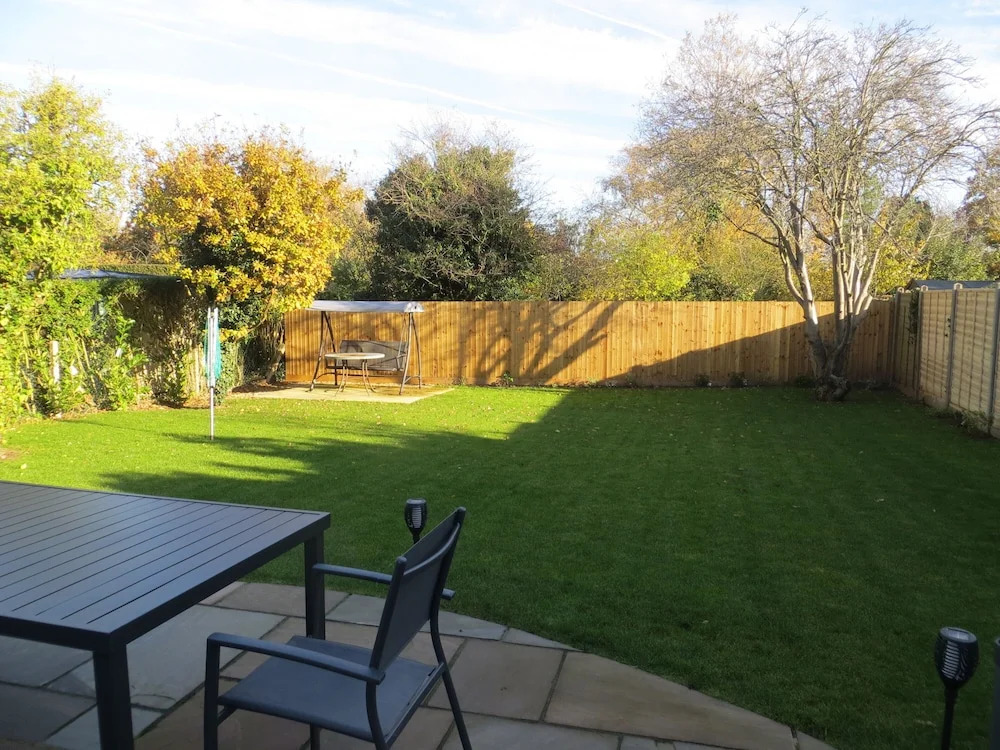 Seaside Retreat Superb Quality Family House