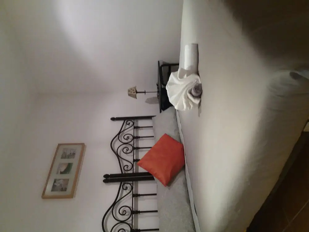 Antequeruela Tourists Home