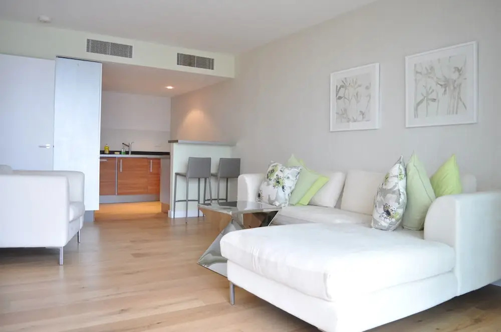 1 Bedroom Apartment In Battersea