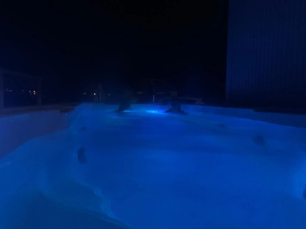 Luxury Retreat with Swim Spa