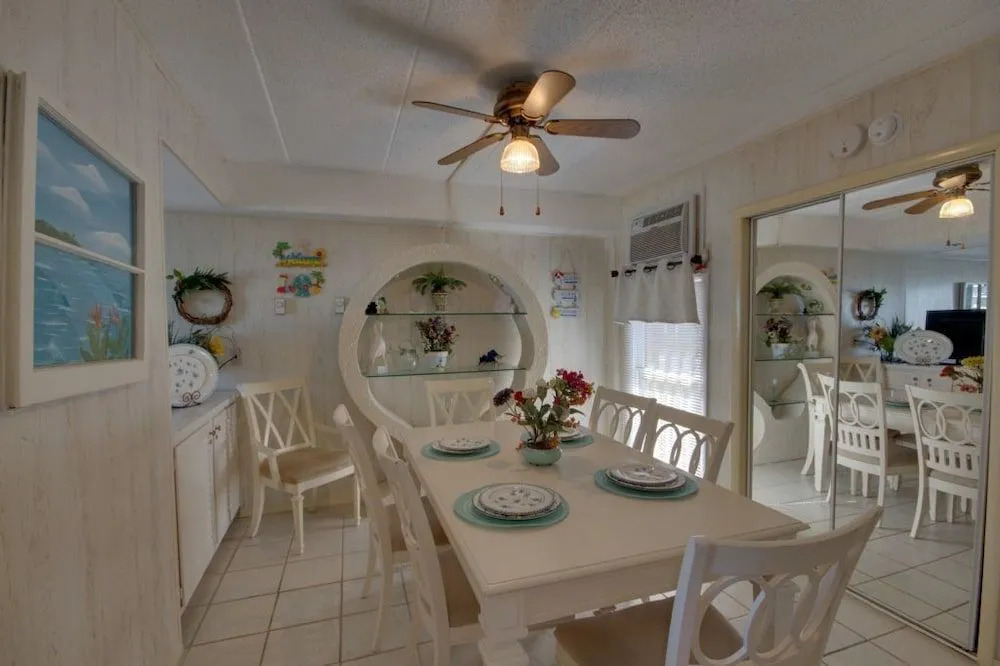 High Point South PH9 - 2 Br Home