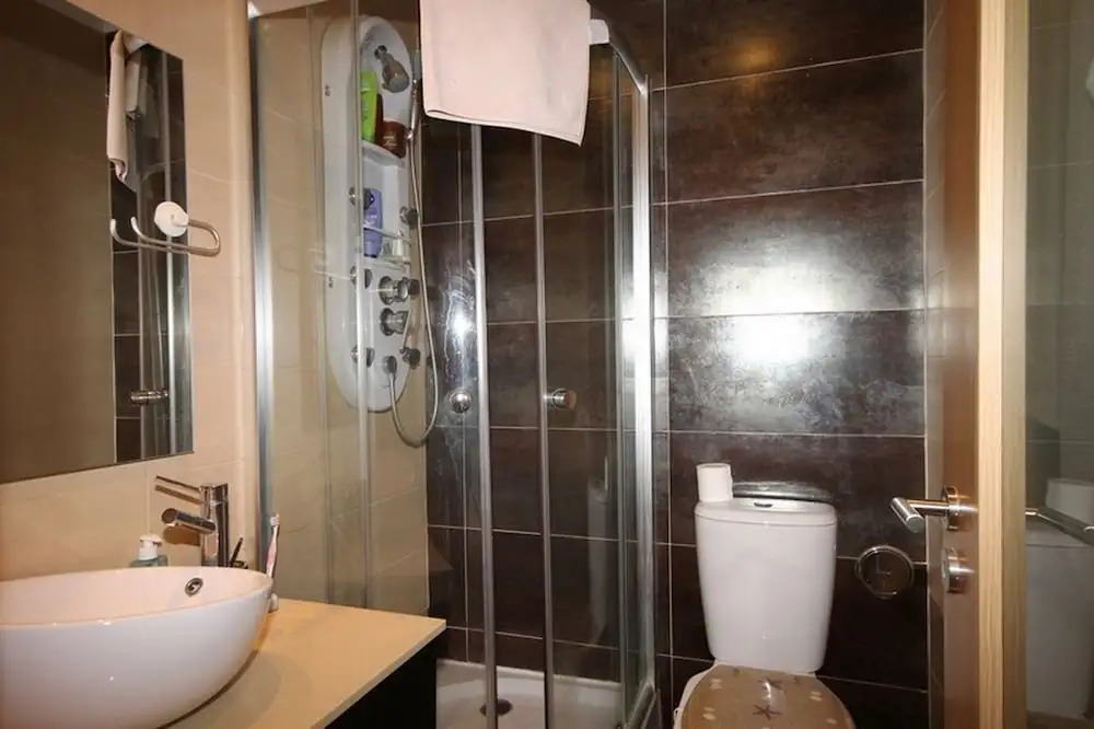 35 Penha de Franca Apartment