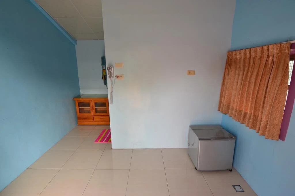 Haichian Hostel