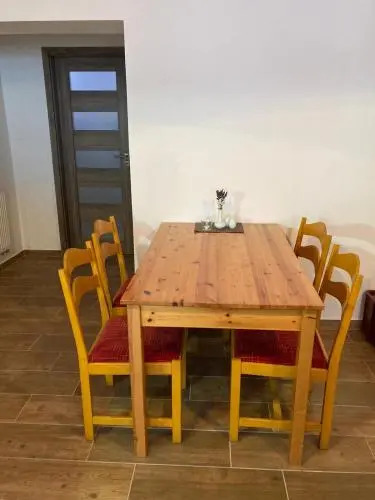 U Potoka Cedronu
