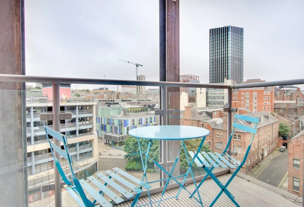 Fantastic 1 Bed Apartment Newcastle City