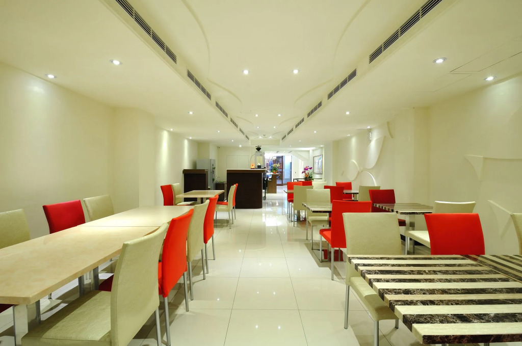 Bravo Hotel