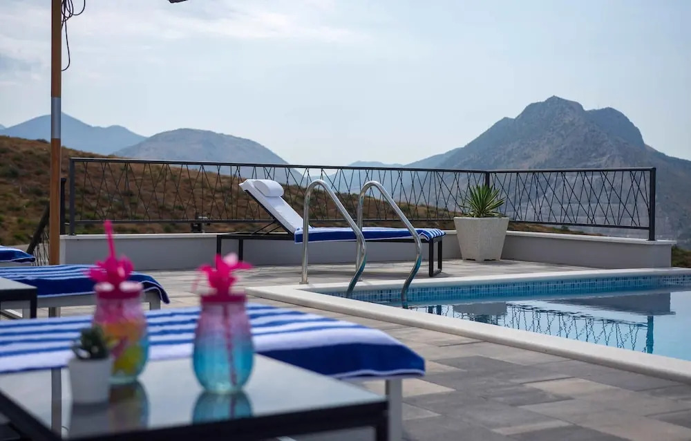Amazing Home In Kucine