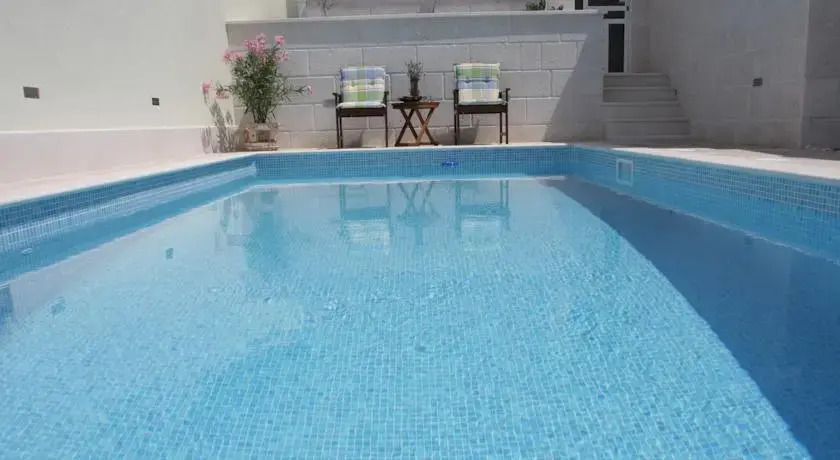 Villa Biston