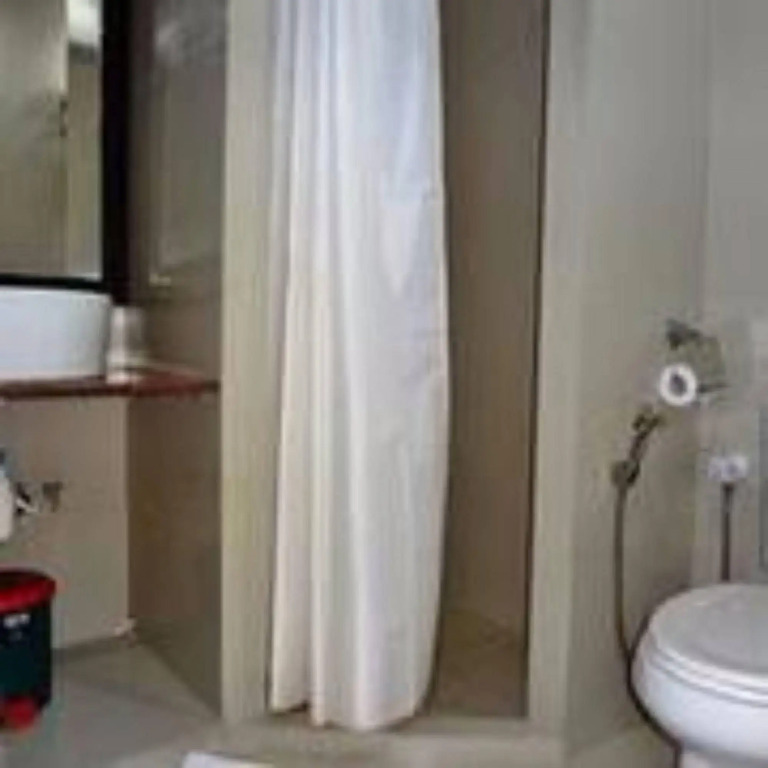 Baani Hotel
