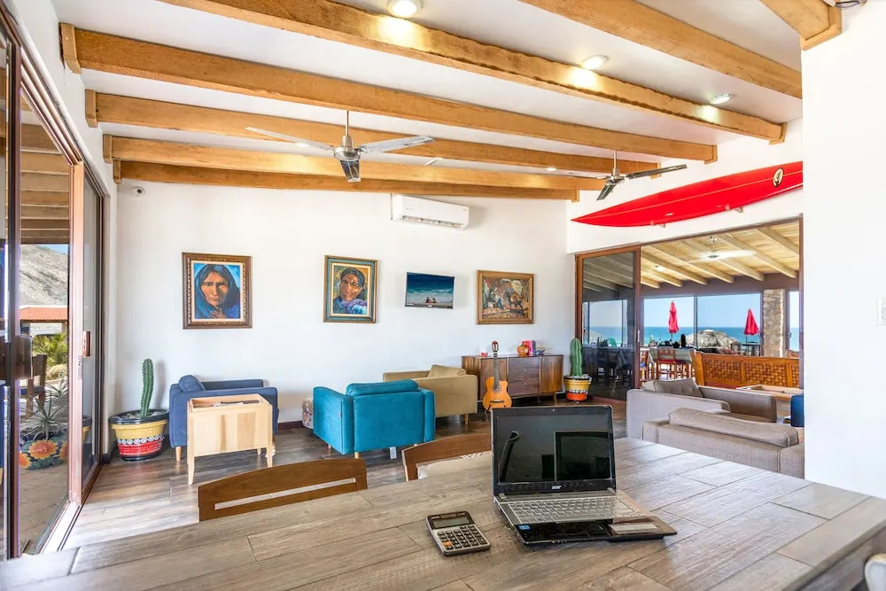 Punta Conejo Camila bungalows Surf Camp