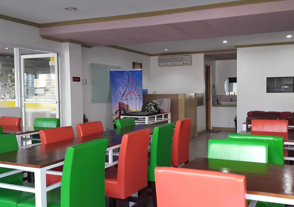 Park Avenue Residence Inn and Suites