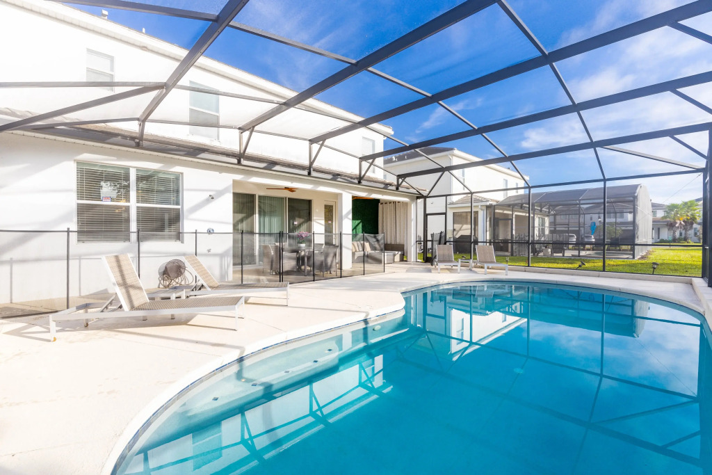 Luxurious Sonoma Home w/Private Pool , Kissimmee, US