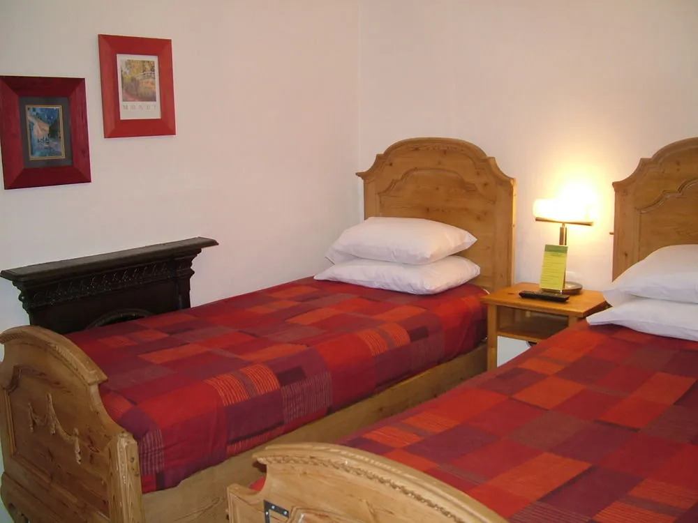 Linden Guest House