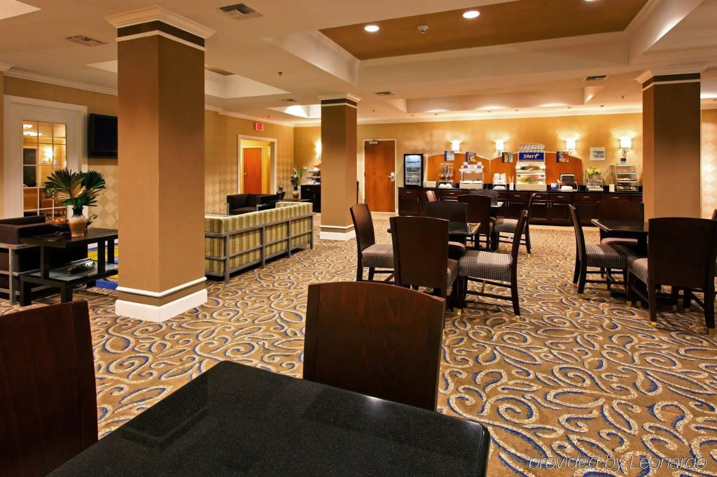 Holiday Inn Express - Andalusia by IHG
