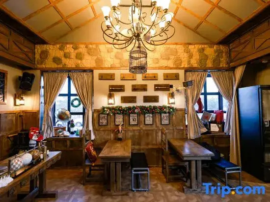 Leaky Cauldron Magic Train Homestay