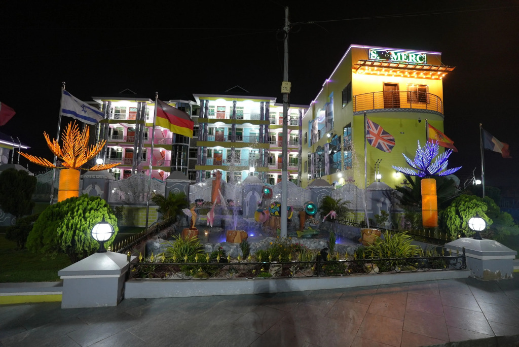 Mercy Royal Heights