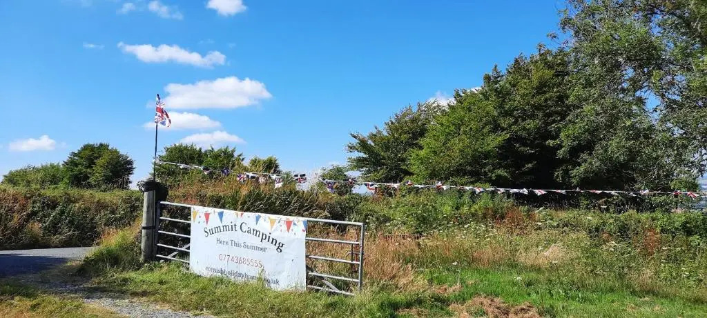 Summit Camping field, Kit Hill Rd, Cornwall BRING A TENT Stunning Views