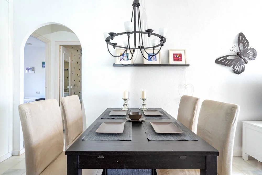 Charming Apartment Near Beach and Golf Ref 115