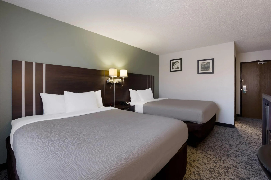 Quality Inn Hall of Fame