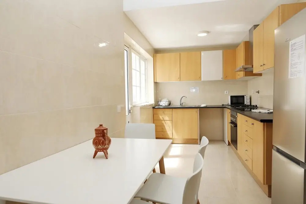 Z 02 - Bedroom 2 in Gil Vicente Guest Rooms