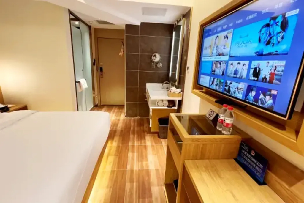 JAMES JOYCE Coffetel(Beijing Communication University Shuangqiao Subway Station Wanda Plaza)