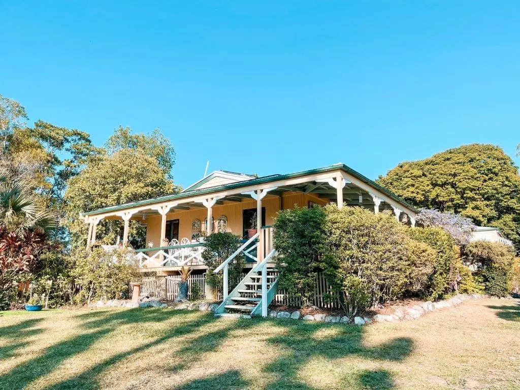 Noosa Hinterland Escape