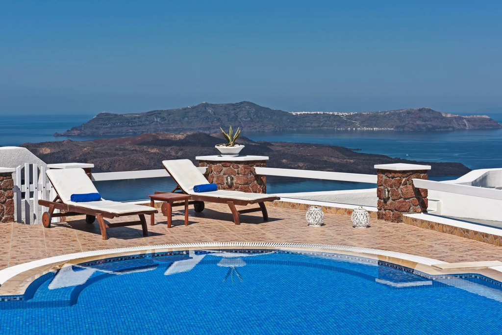Villa Irini Fira