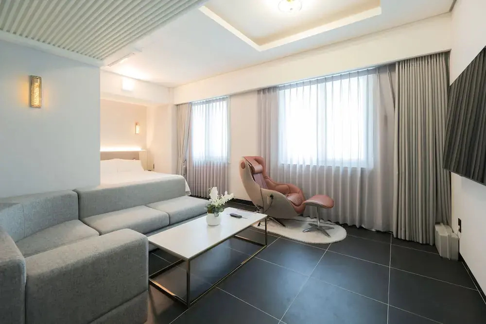 Jc Hotel