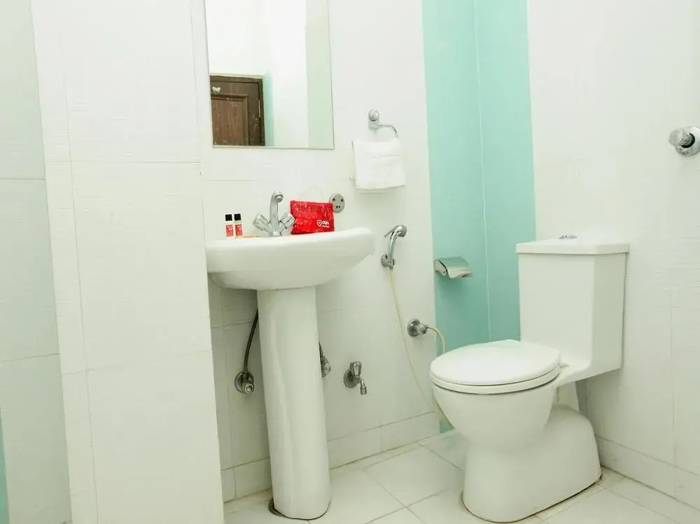 OYO 2289 Hotel Radha Palace