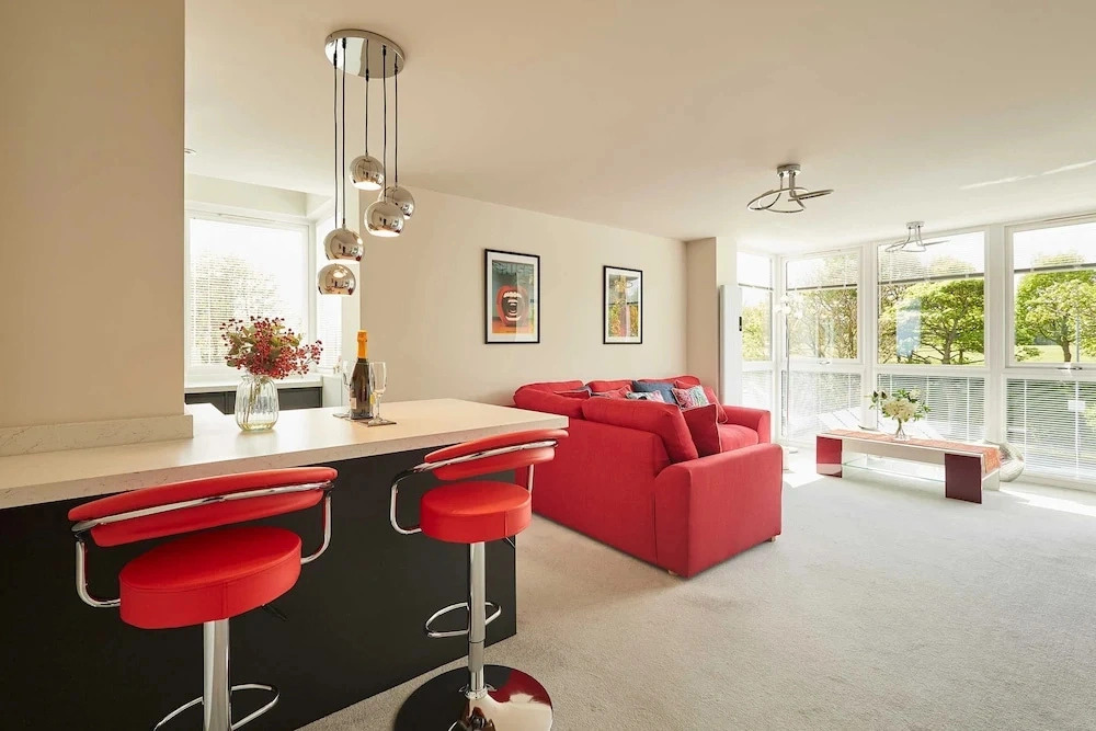 Host Stay Apartment 8