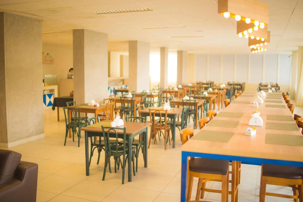 Cris Hotel