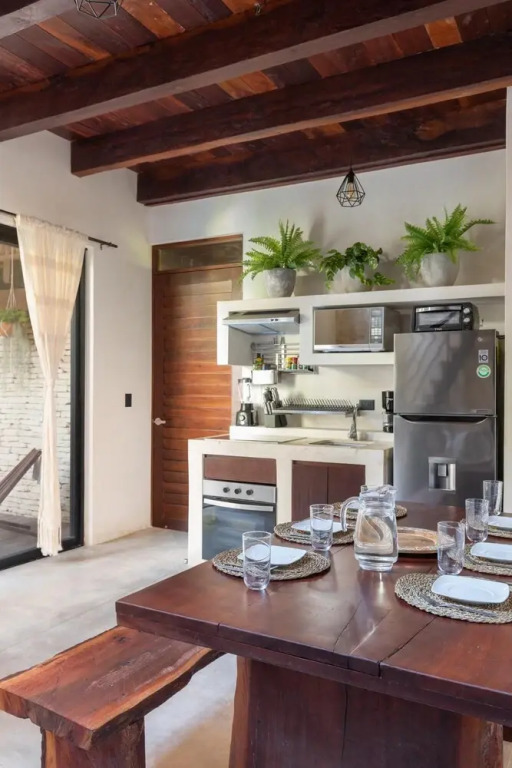 Stunning 2BR Boho Style Private Pool Garden Gated Community 24 7 Security Concierge