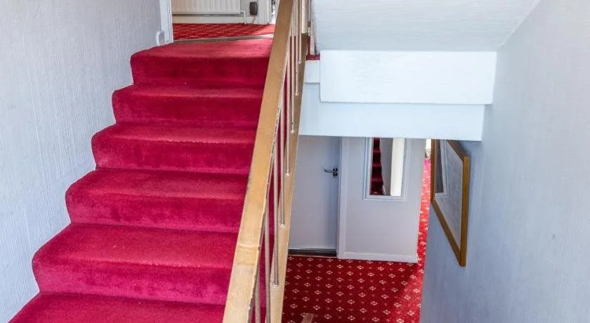 Coral Gables Guesthouse & Campsite