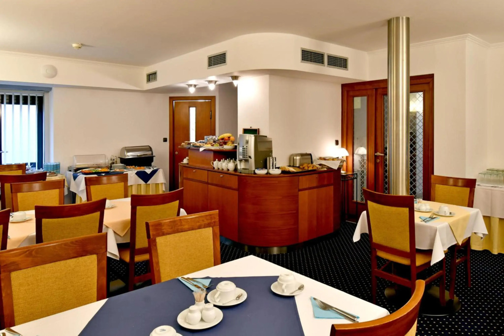 Hotel Coronet
