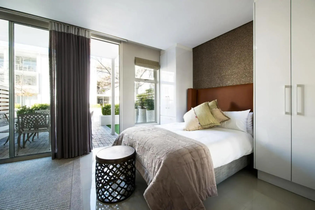 Lux Andringa Walk Apartments