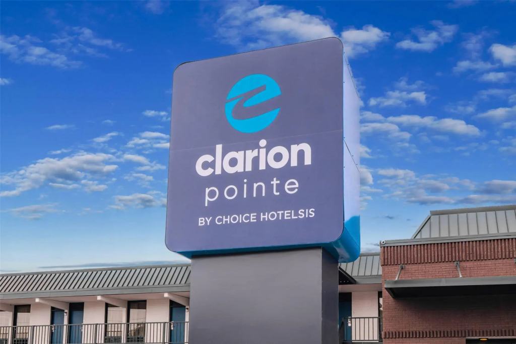 Clarion Pointe Winston – Salem Downtown