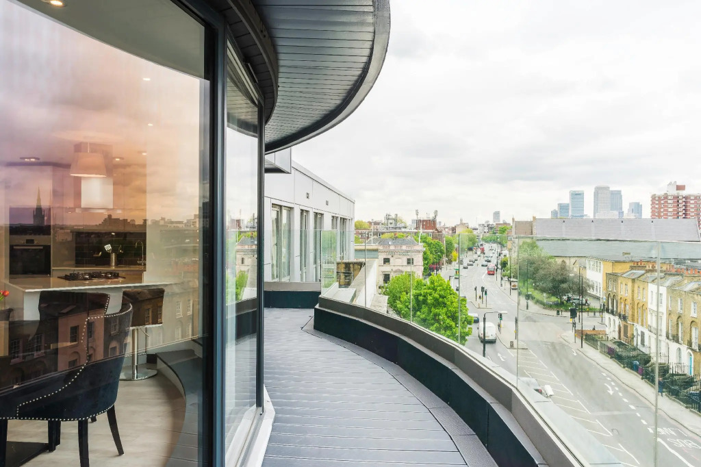 Aldgate by Excel Apartments