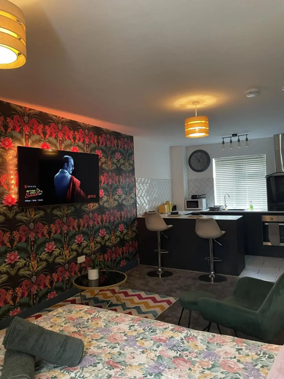 Luxury studio apartment near Birmingham citycentre
