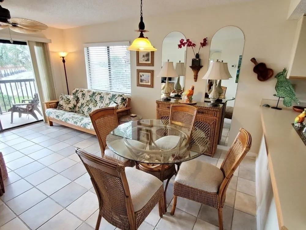 Ocean Ge Club C36 1 Bedroom Condo by RedAwning