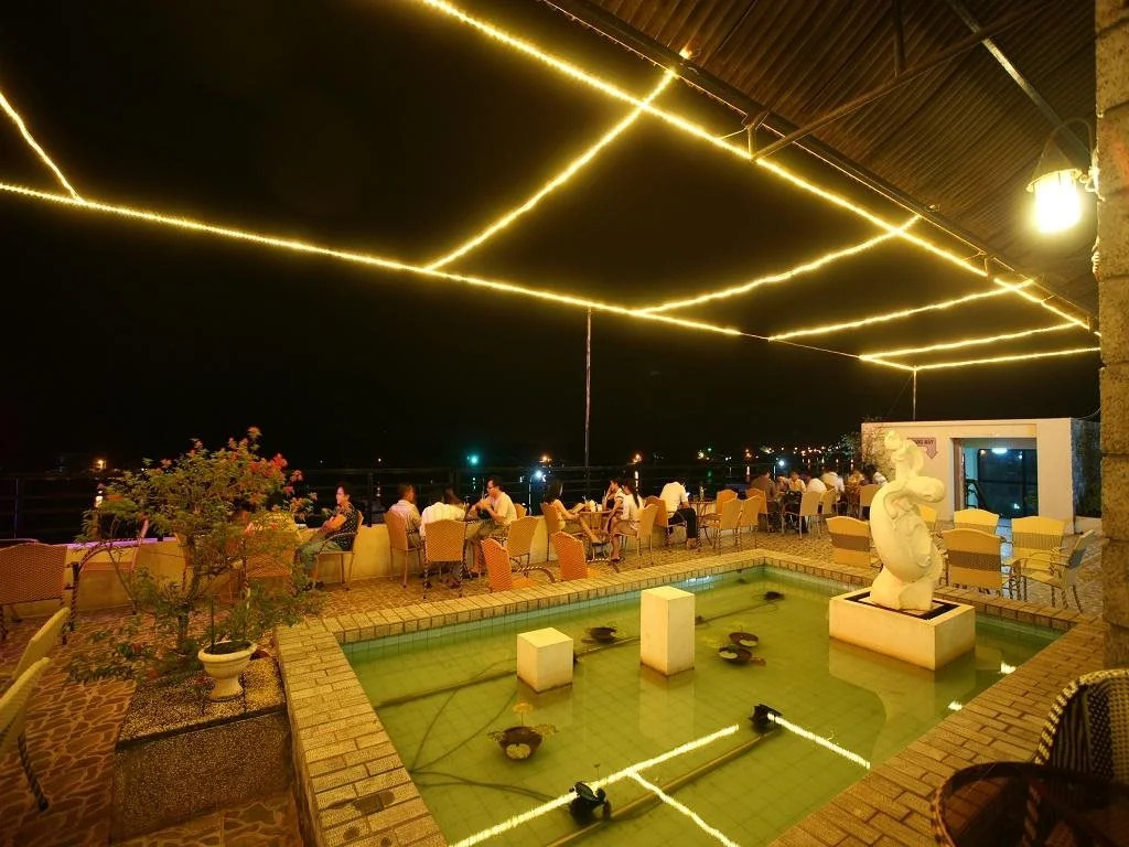 Ham Luong Hotel