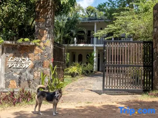 Lake View Villa Tangalle