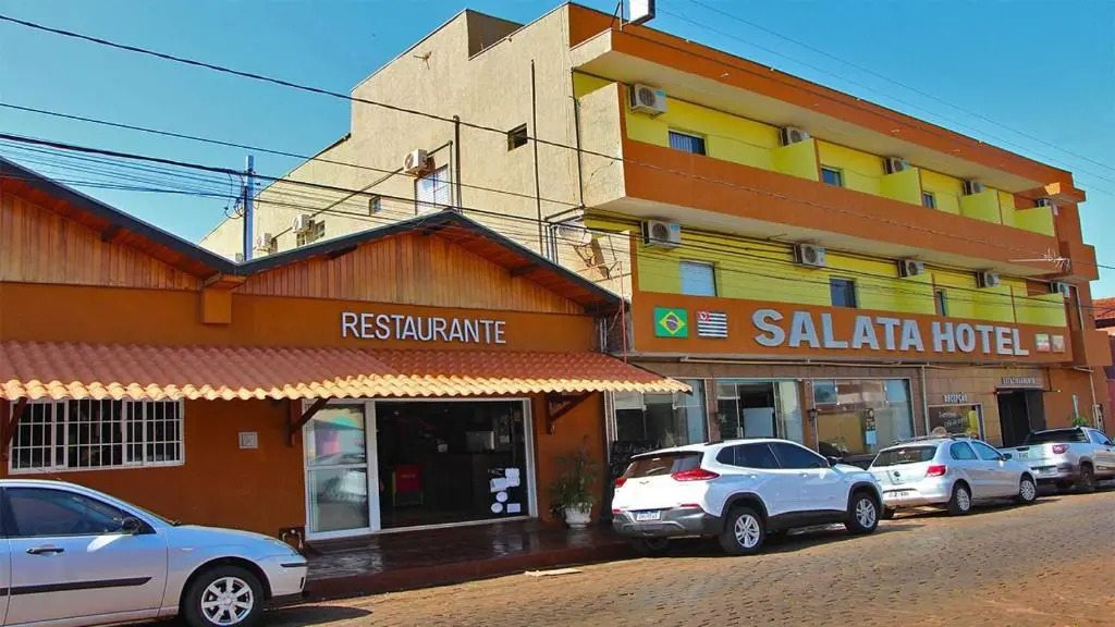 SALATA Hotel CENTRO