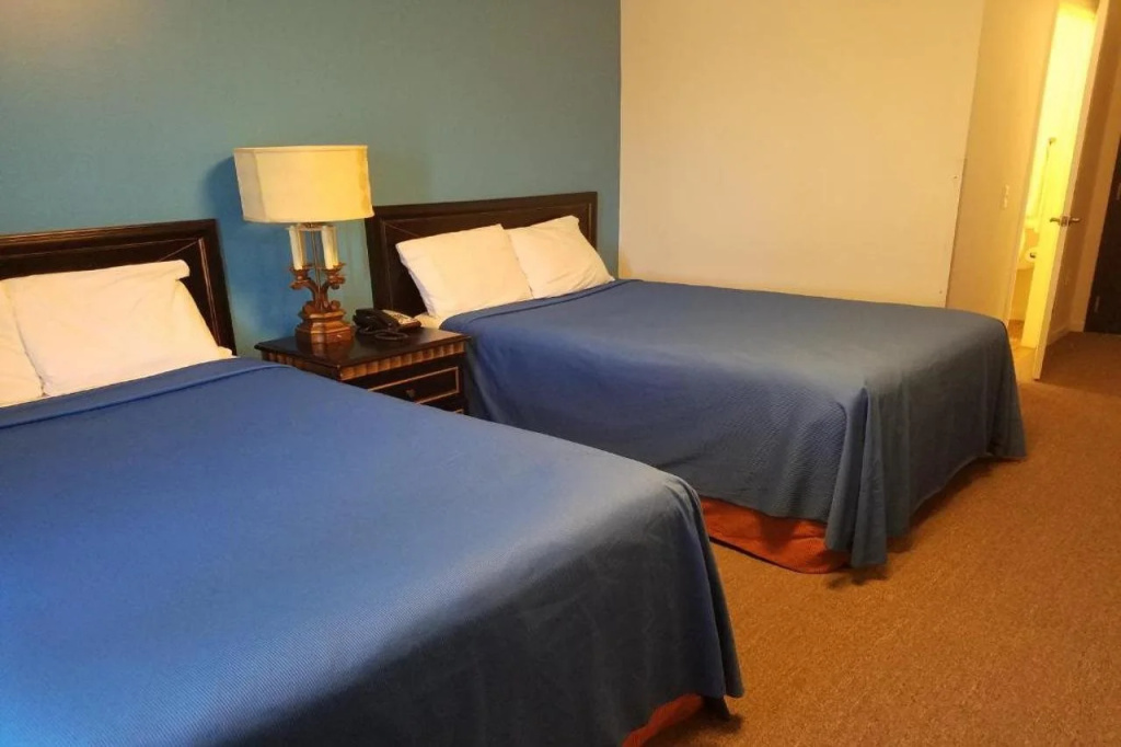 Ramada by Wyndham Williston