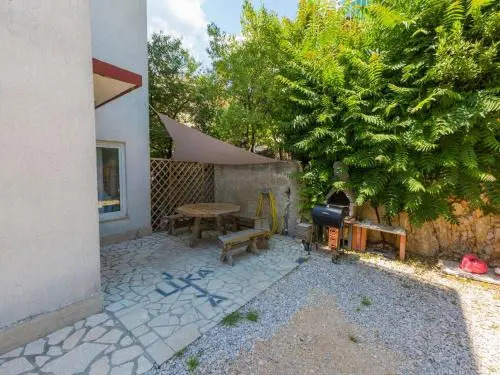 Apartment Julija 5